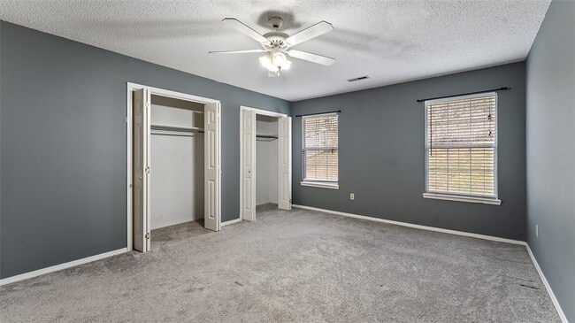 Building Photo - 2450 W Jane Cir Dr