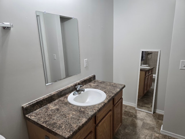 Building Photo - 6301 N Barcelona Ct