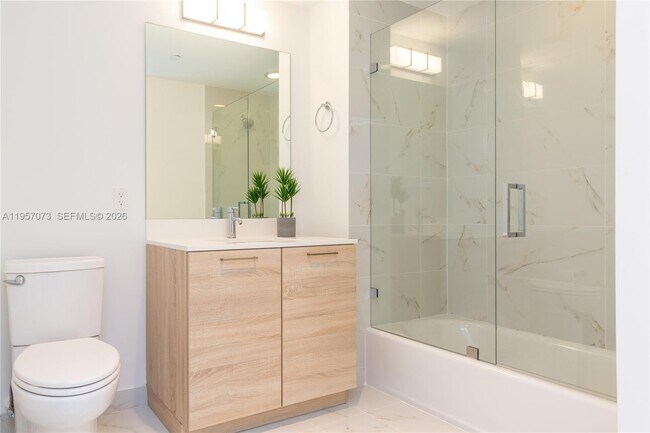 Building Photo - 16385 Biscayne Blvd