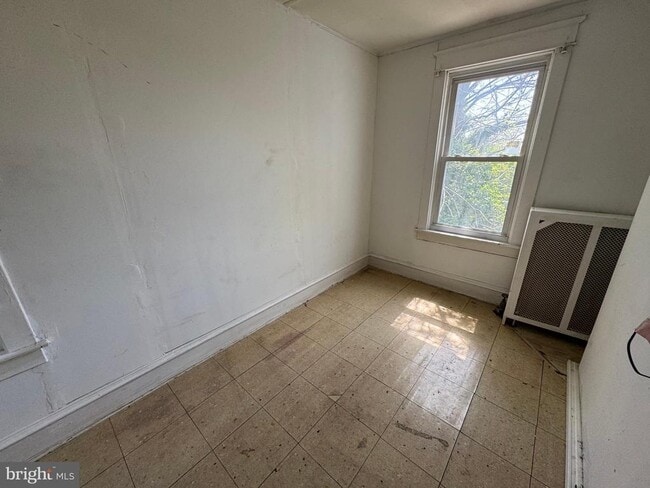 Building Photo - 69 S 7th St