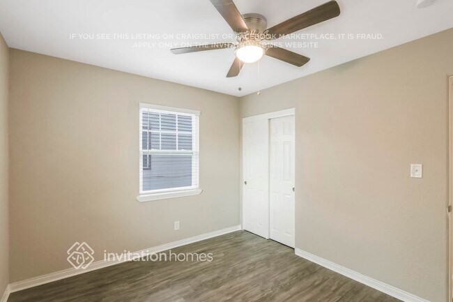 Building Photo - 4535 Emerson Ave S