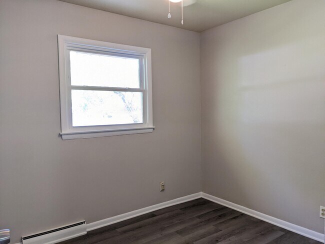 Building Photo - 3316 Alida St
