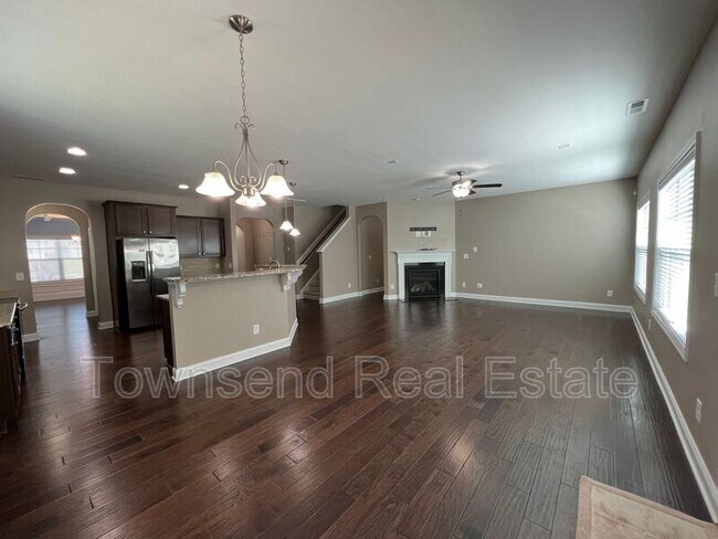 Building Photo - 1031 Liberty Ln