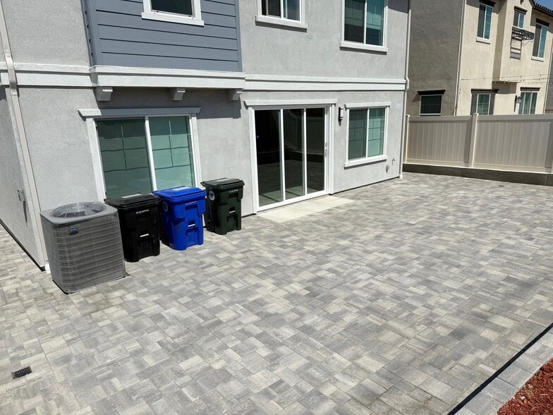 Building Photo - 23724 Wilcox Dr