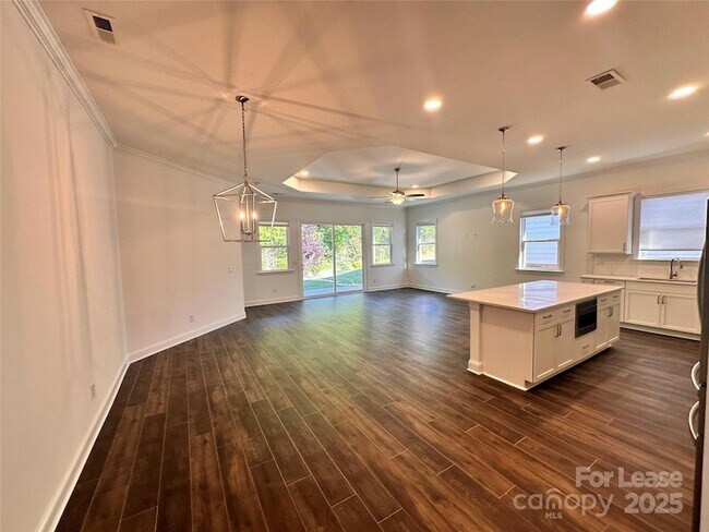Building Photo - 4553 Stellata Loop