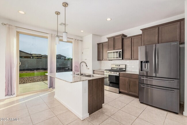 Building Photo - 399 Pelipa Dr