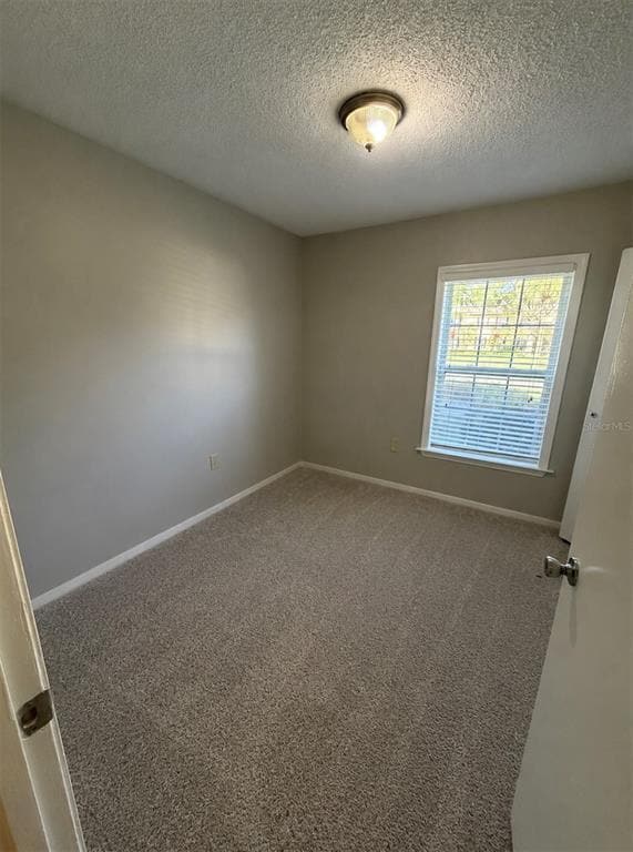 Building Photo - 2019 Dixie Belle Dr