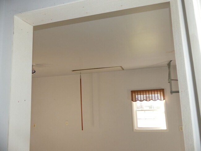 Building Photo - 33 Bunting Lane, Poquoson Va.