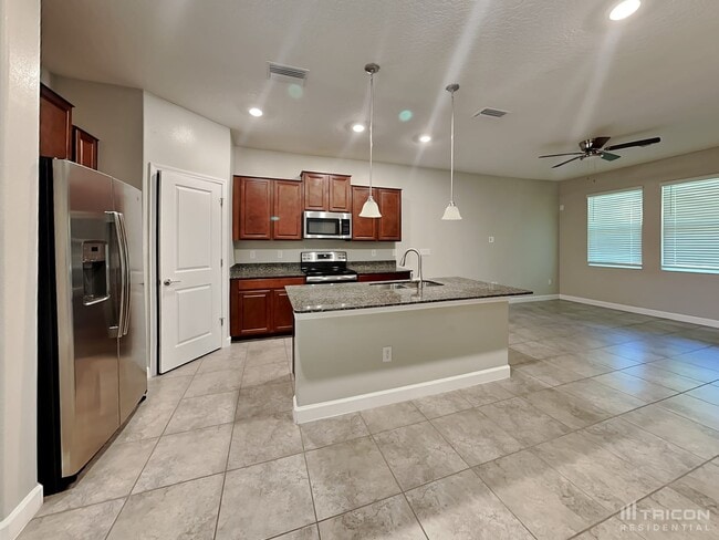 Building Photo - 6865 Citrus Creek Ln