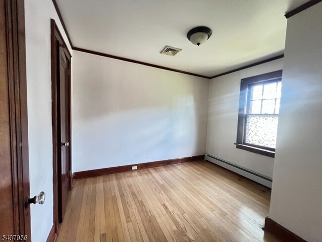 Building Photo - 325 Bogert Ave