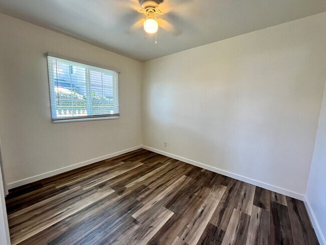 Building Photo - 4108 Redondo Beach Blvd