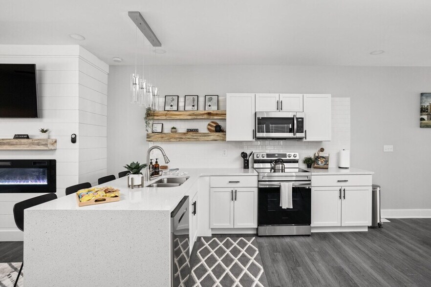 Building Photo - 2838 N Washington Blvd