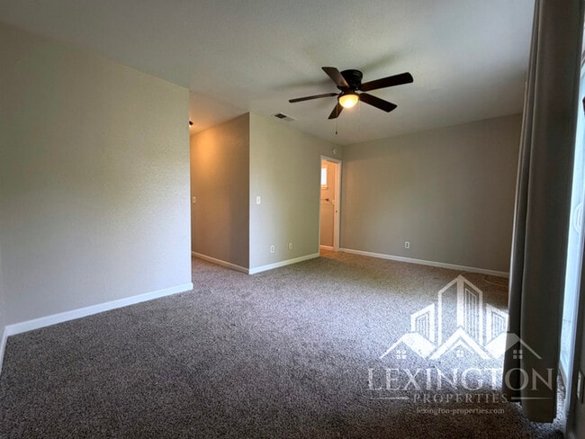 Building Photo - Lovely updated, 3BD/2BA, Home in Rocklin – off Pacific St. near Hwy 80 Access!