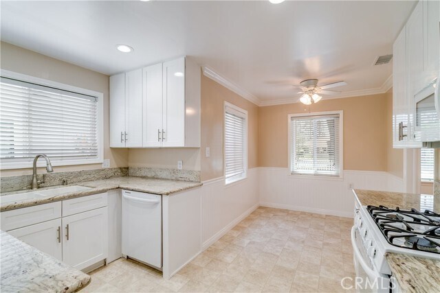 Building Photo - 2531 2nd St