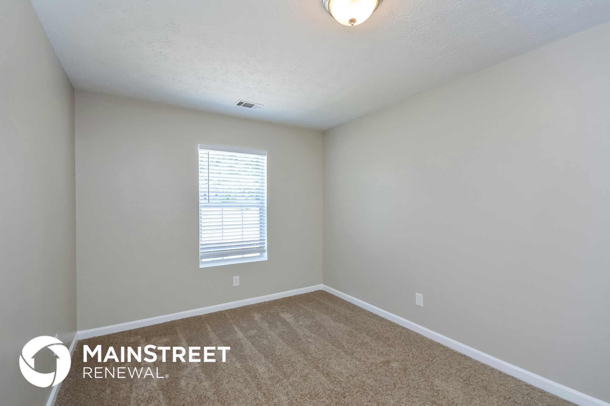 Building Photo - 634 Ridge Way