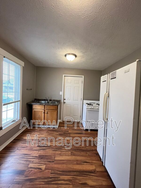 Building Photo - 2500 P St