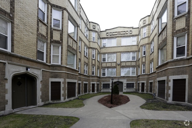 7800 S Essex Ave - 7800-06 S Essex 2451-55 E 78th Chicago, IL 60649