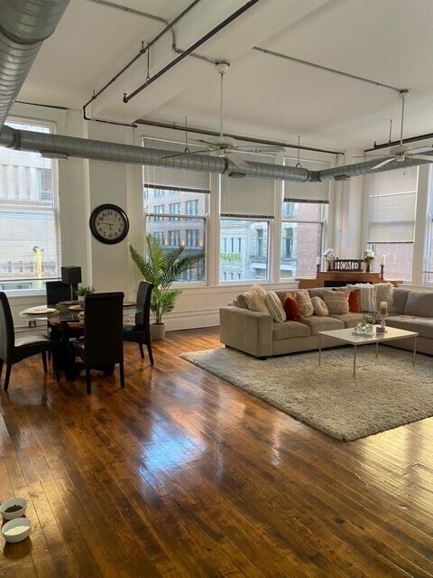 Building Photo - 107 Shillito Pl