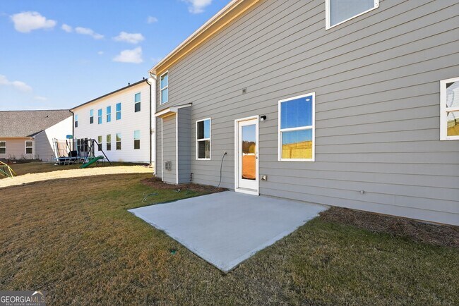 Building Photo - 233 Bloomfield Cir