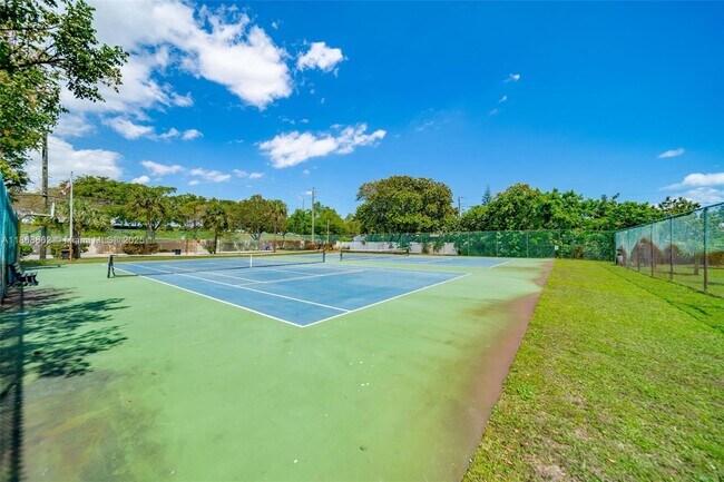 Building Photo - 1473 NW 10th St