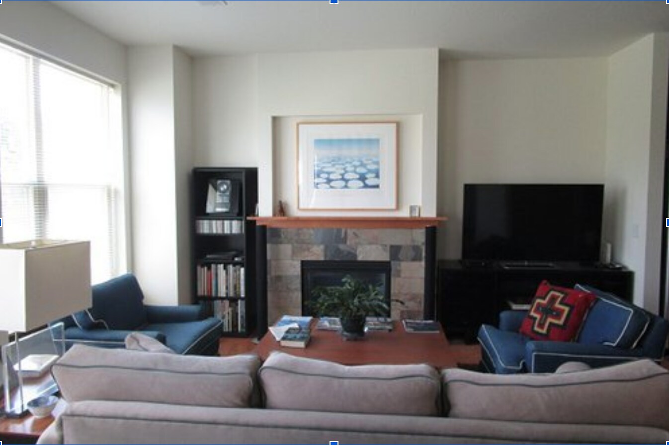 Building Photo - 2628 Arbor Dr