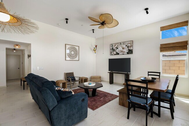 Building Photo - 12613 Sylvanus Dr