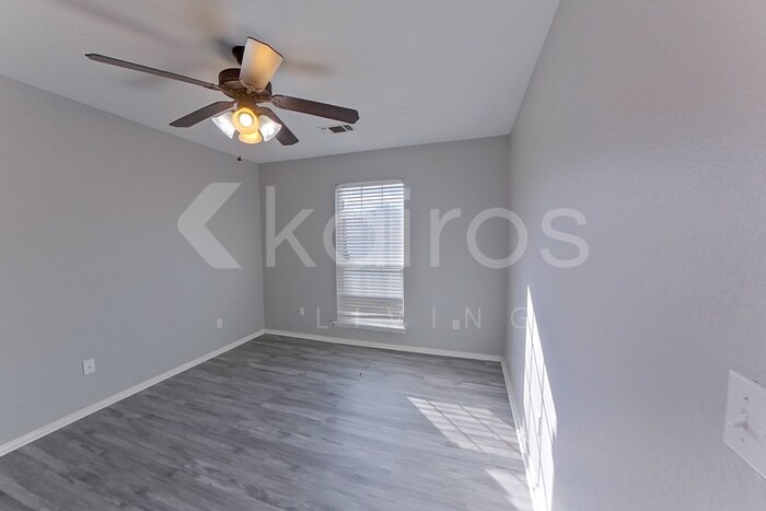 Building Photo - 8407 Taos Dr