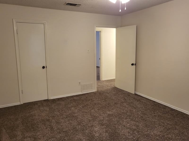 Building Photo - 501 Northridge St