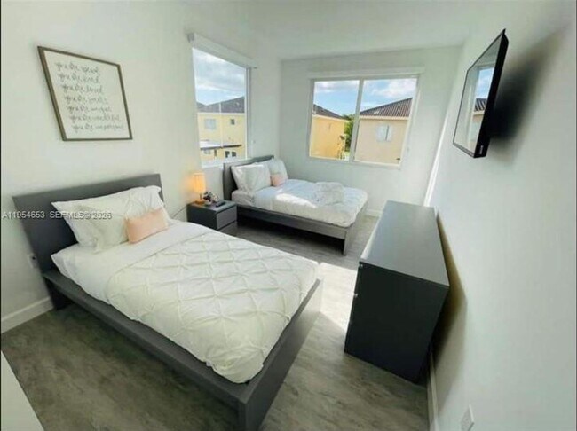 Building Photo - 13660 SW 260th St