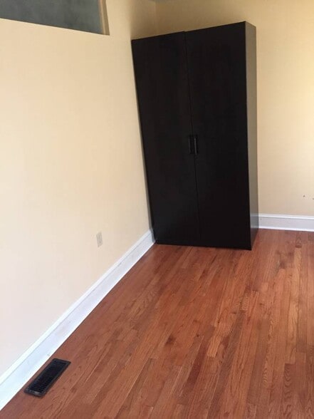 Bedroom 2 - 2516 Webster St