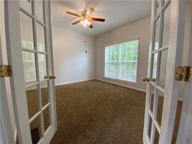 Building Photo - 6405 Knighted Ct