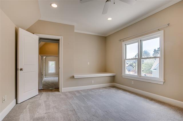 Building Photo - 2805 Rosedale Ave