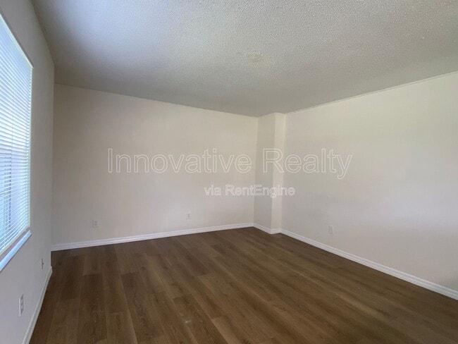 Building Photo - 5236 Davisson Ave