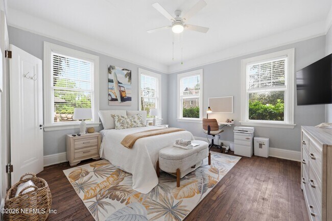 Building Photo - 1786 Challen Ave