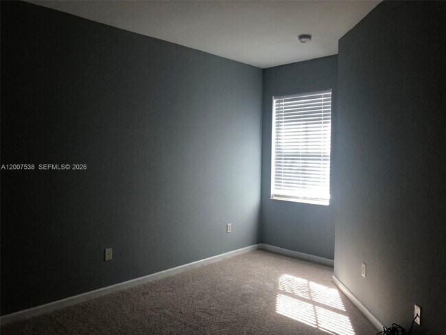 Building Photo - 8209 SW 25th Ct