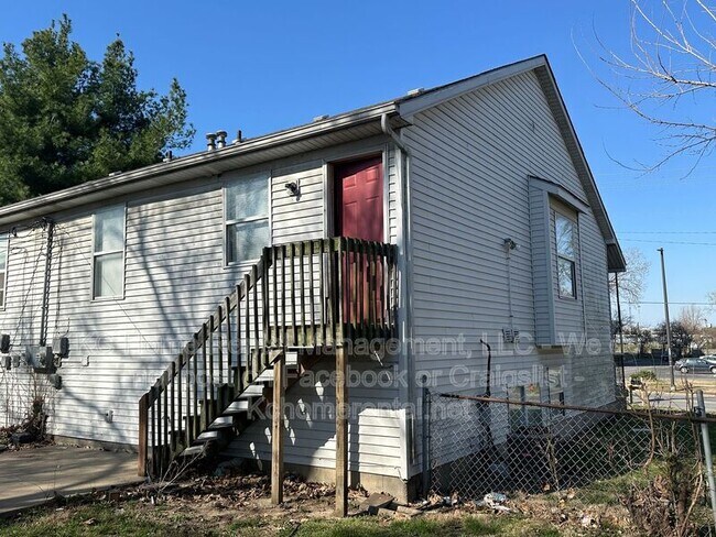 Building Photo - 1525 Jackson Ave