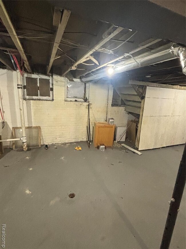 Building Photo - 3008 Cortland St