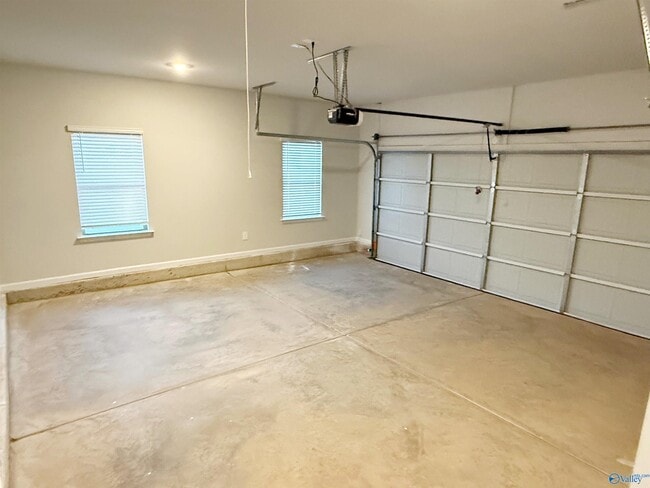Building Photo - 6057 Gardner Maples Dr SE
