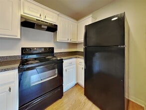Building Photo - 4111 Medina River Ct