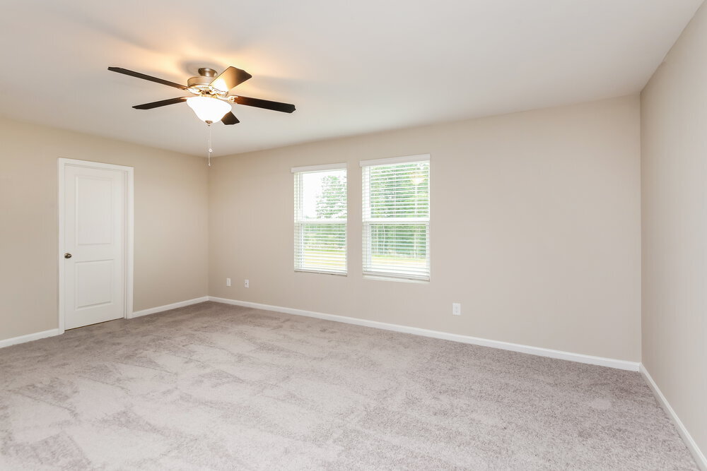 Building Photo - 99 Hyde Park