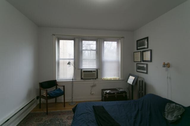 Building Photo - 837 W Cornelia Ave