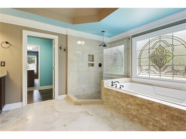 Building Photo - 205 Rod Ct