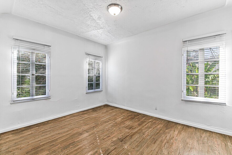 Building Photo - 1503 S Shenandoah St