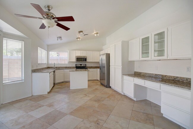 Building Photo - 4326 W Creedance Blvd