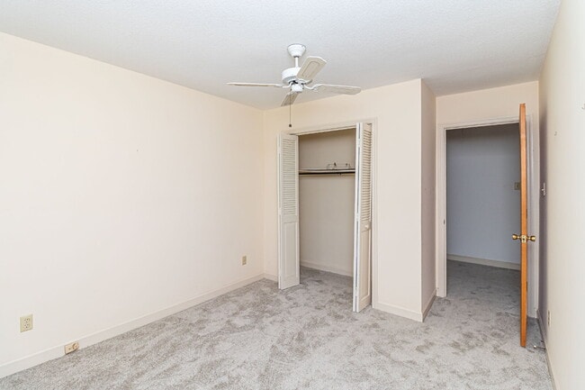 Building Photo - SPACIOUS Brick Home in Goldsboro (Wayne Memorial Drive area)