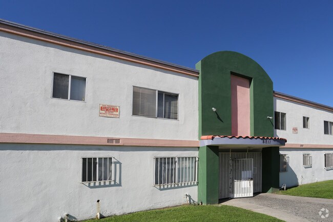 Building Photo - 6811 10th Ave