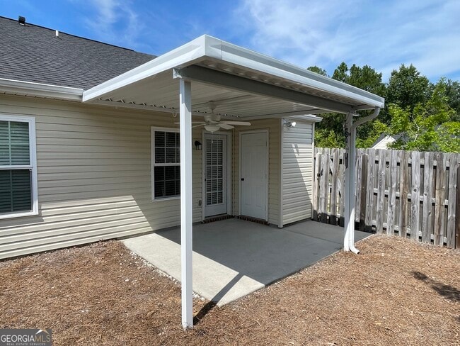 Building Photo - 150 Buckhaven Way