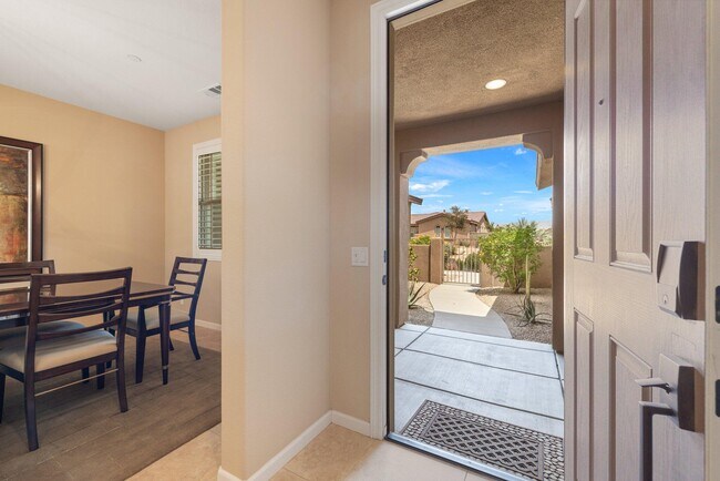 Building Photo - 73757 Picasso Dr