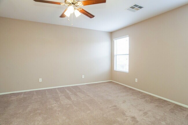 Building Photo - 11592 Renzo St