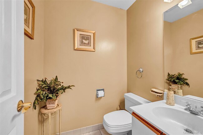 Building Photo - 8 Fawn Ridge